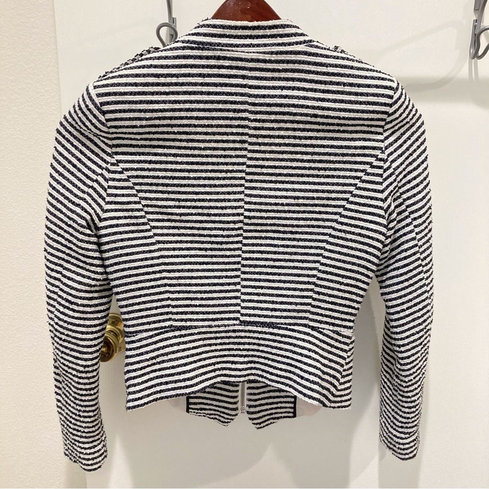 H&M jacket black and white gold metallic striped fitted zip-front blazer - Picture 3 of 16